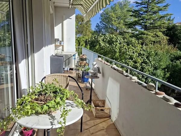 Appartement 2 pièces 87 m²