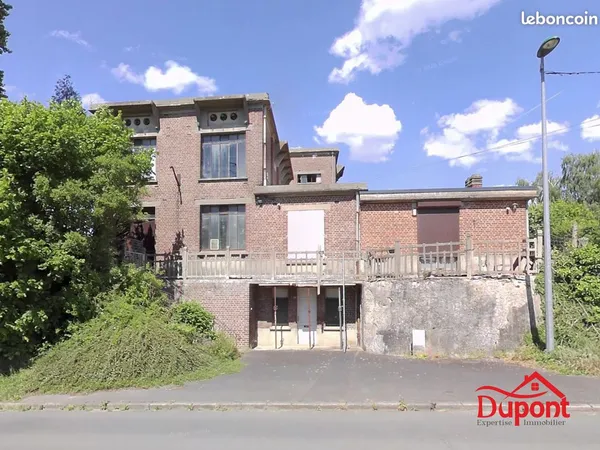 Maison de ville 10 pièces 300 m²