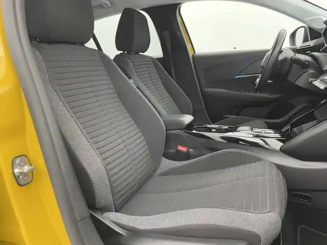 Peugeot 208 electrique 50 kwh 136ch — photo 27