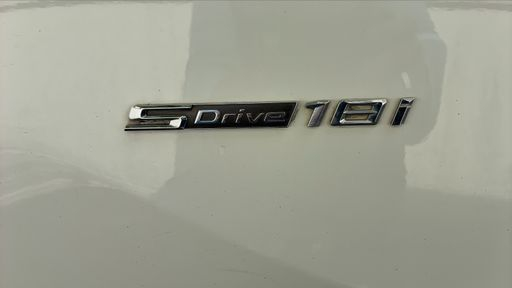 BMW X1 sDrive 18i 140 DKG7 - Xline – 2018 – 77050 km – Essence – Boîte Automatique — photo 15