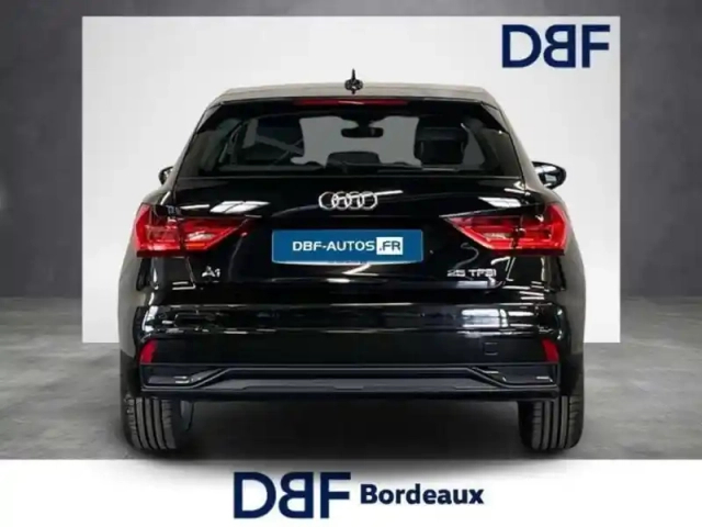 Audi A1 25 tfsi 95 ch bvm5 advanced — photo 4