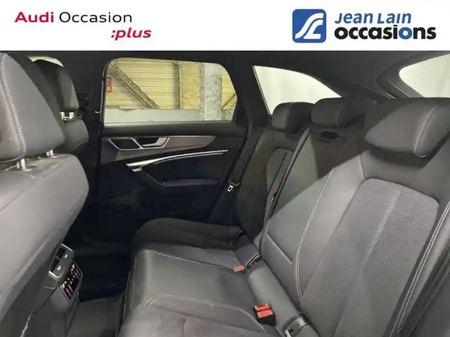 Audi A6 avant 55 tfsie 367 ch s tronic 7 quattro — photo 17