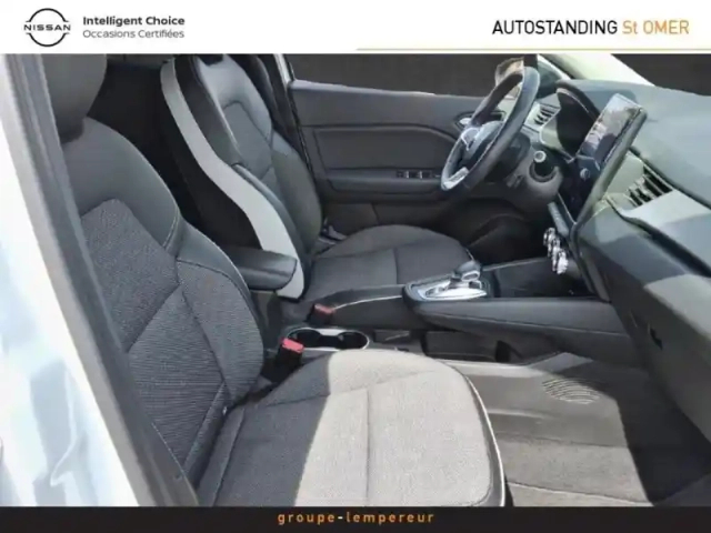 Renault Captur 1.6 e-tech hybride rechargeable 160ch initiale paris -21b — photo 9