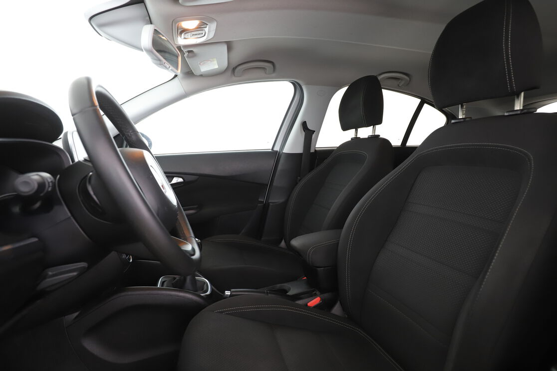 Fiat Tipo 1.6 MultiJet Lounge — photo 9