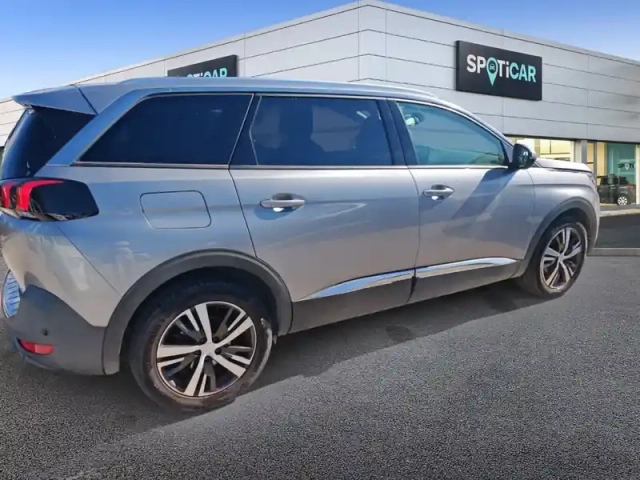 Peugeot 5008 puretech 130ch s&amp;s bvm6 — photo 25