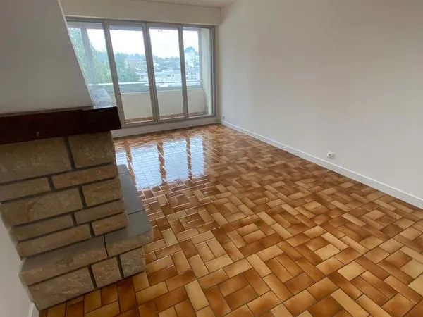 Location Maison Coutances - 80m² - 4 Pièces - 3 Chambres