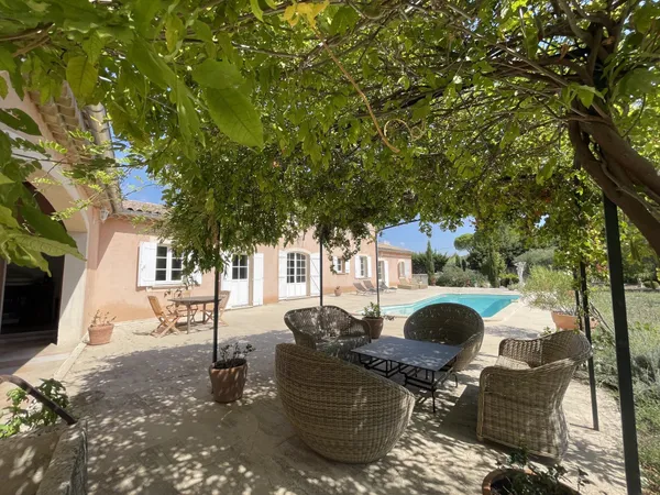 Maison 5 pièces 199 m²