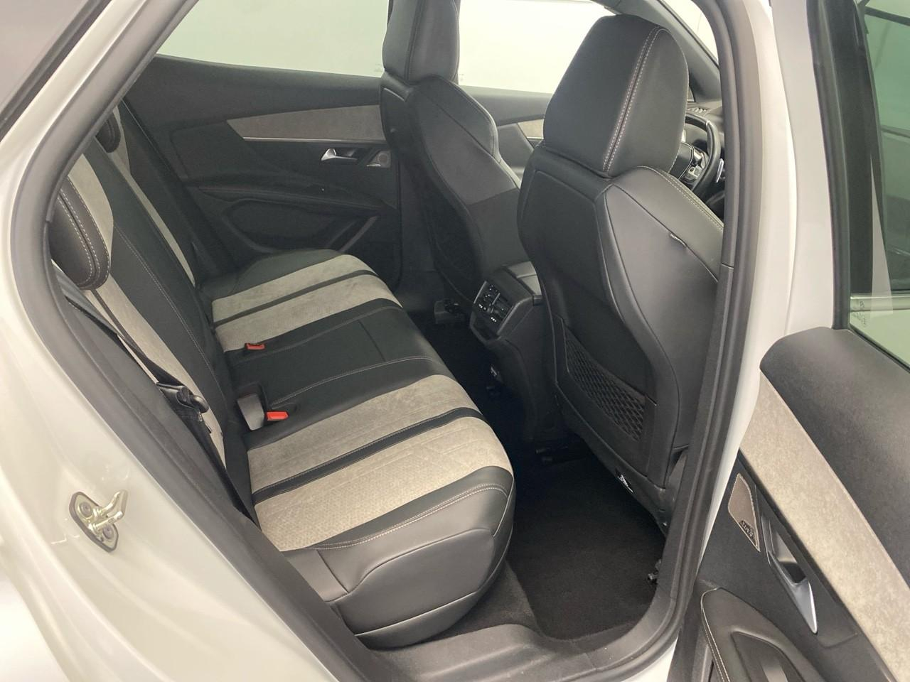 Peugeot 3008 hybrid 225 e-eat8 gt pack — photo 25