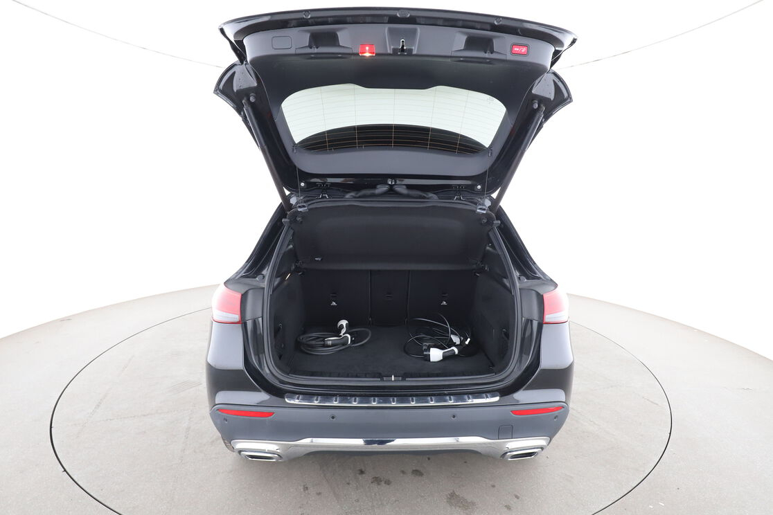 Mercedes-Benz GLA 250 e Progressive Line 8G-DCT — photo 15