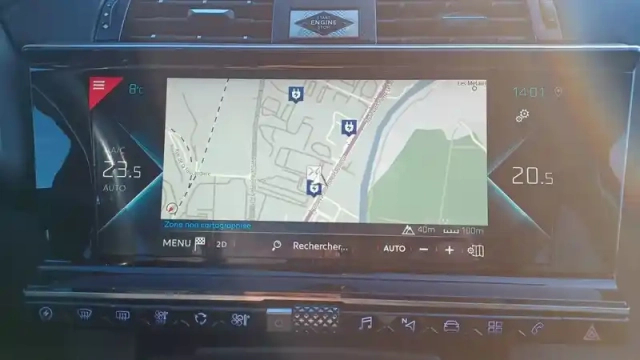 Ds Ds 7 ds7 crossback hybride e-tense 300 eat8 4x4 — photo 25