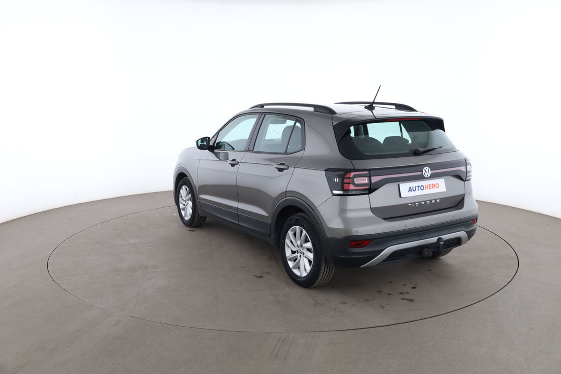 Volkswagen T-Cross 1.0 TSI Lounge — photo 3