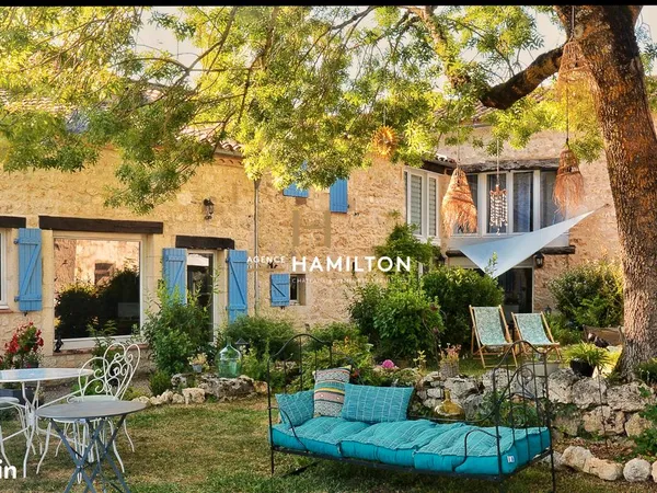 Propriété 11 pièces 455 m²