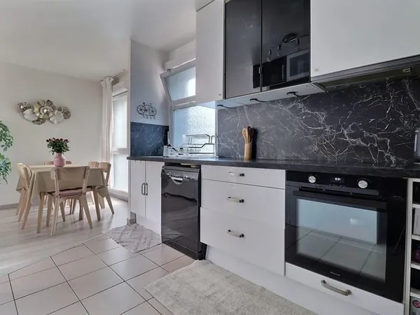 2 pièces de 50m² avec terrasse de 22m²