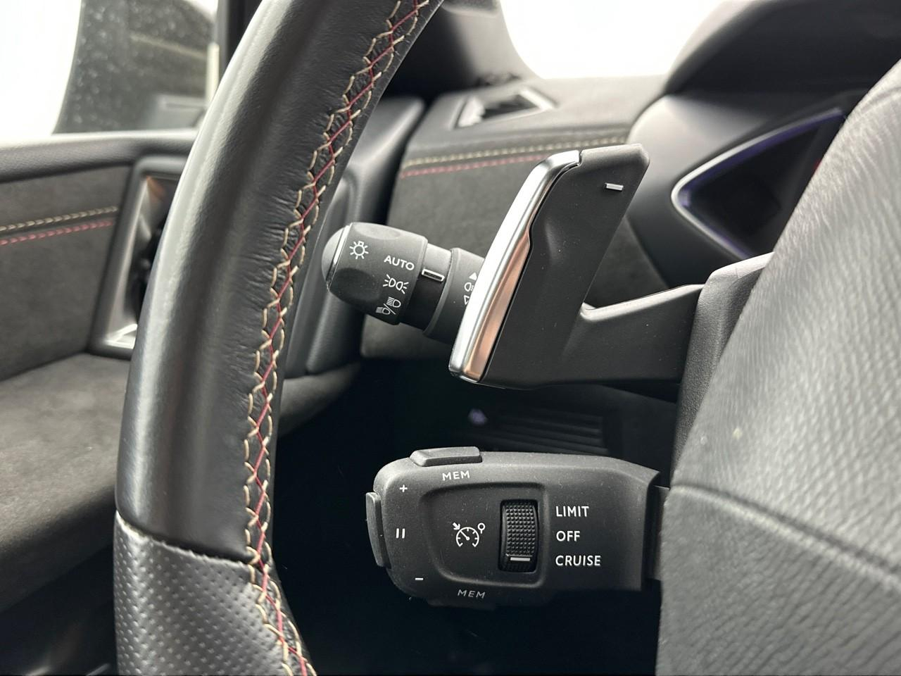Ds Ds 3 crossback puretech 130 eat8 performance line+ — photo 20
