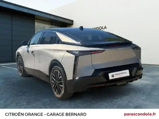Ds N8 n°8 electrique 350ch long range etoile awd — photo 3