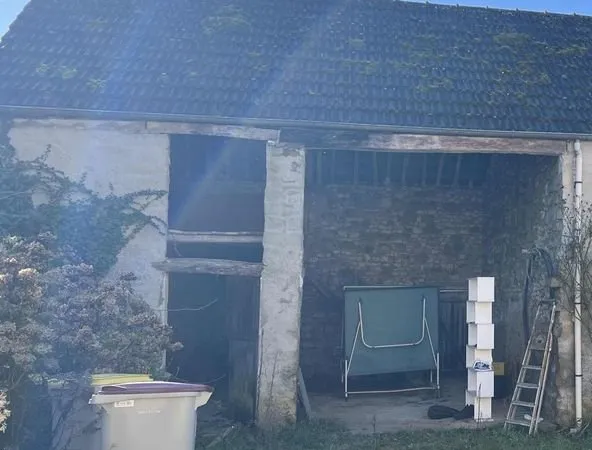Grange 1 pièce 58 m²
