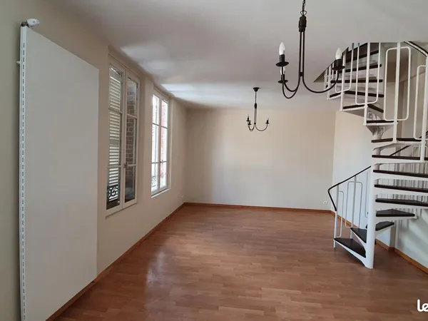 Duplex 84m2 en hyper centre
