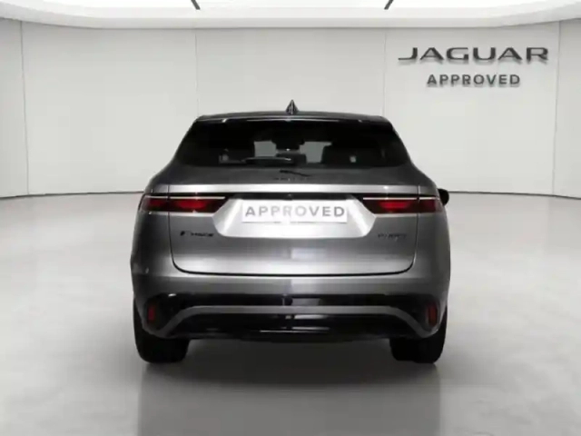 Jaguar F-Pace p400e plug-in-hybrid r-dynamic se bva8 awd — photo 59