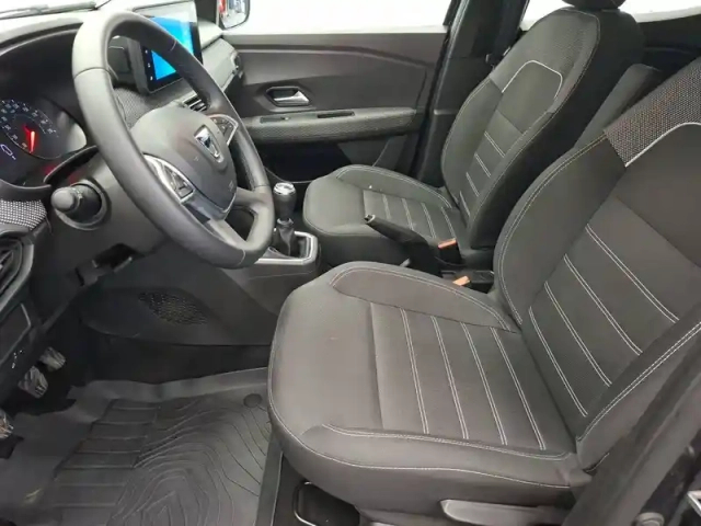 Dacia Sandero sce 65 - 22 — photo 12
