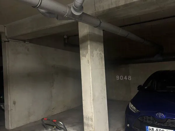 Place de parking EUROMED ARENC