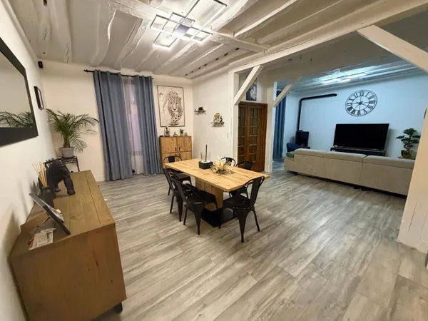 Maison 6 pièces 155 m²