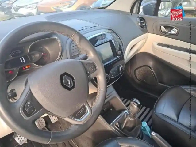 Renault Captur 1.5 dci 110ch energy initiale paris — photo 15