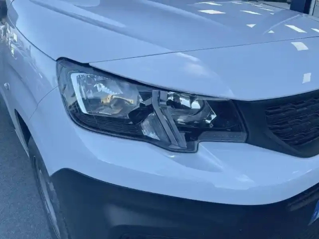 Peugeot Partner fourgon m 650 kg bluehdi 100 s&amp;s bvm6 — photo 16