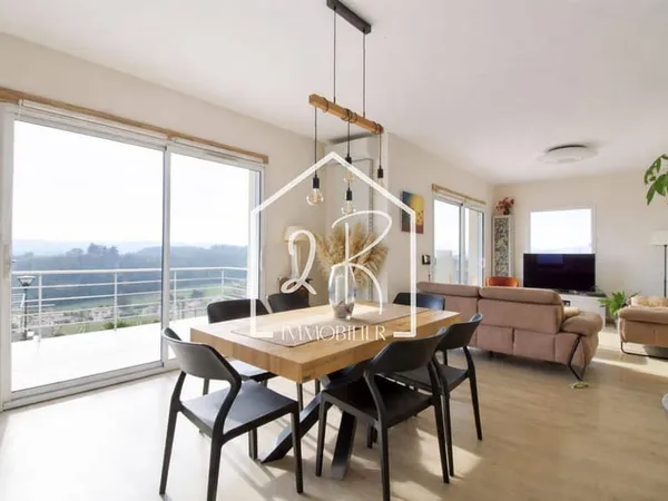 Maison 5 pièces 130 m²