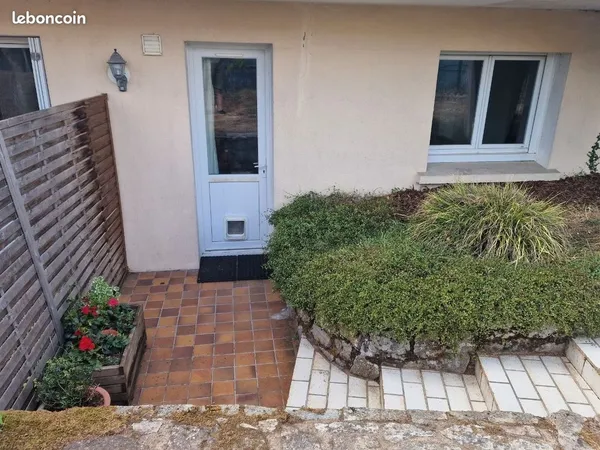 T2 42m² - petite copro - jardin privatif