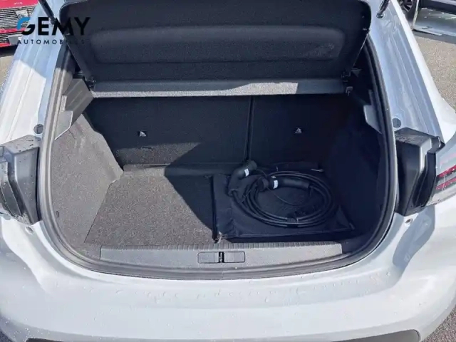Peugeot 208 electrique 54 kwh 156ch — photo 6