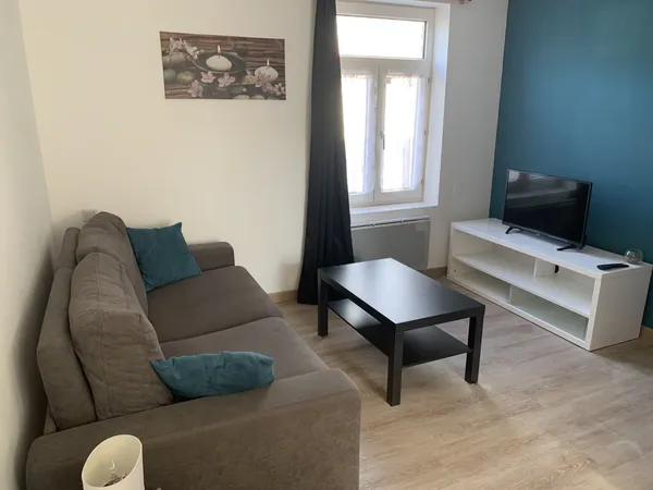 Studio meublé rénové 20,65 m2 12 rue Barni, Lille Fives