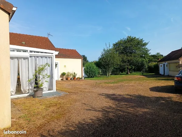 Maison 11 pièces 227 m²