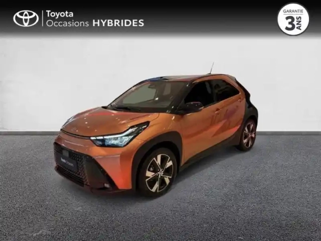 Toyota Aygo X 116h graphic