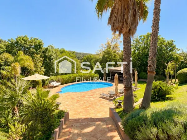 Elegant Villa Just Minutes from Saint-Tropez