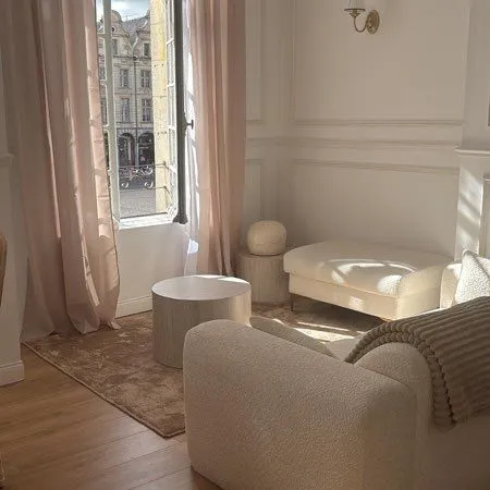 Appartement - Place des héros