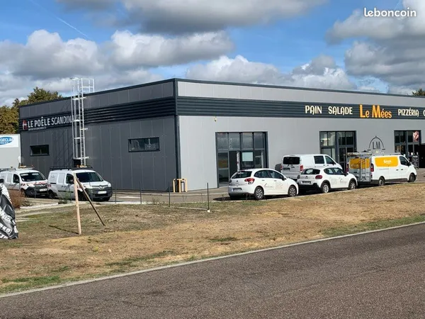 Local 100 m2