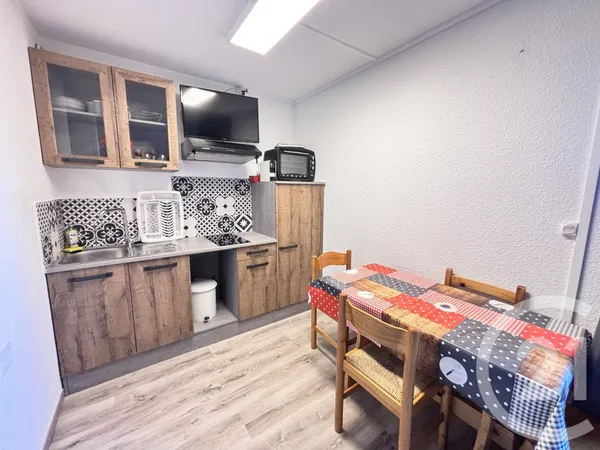 Studio 1 pièce 20 m²