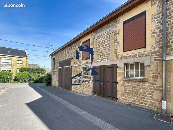 Grange 1 pièce 100 m²