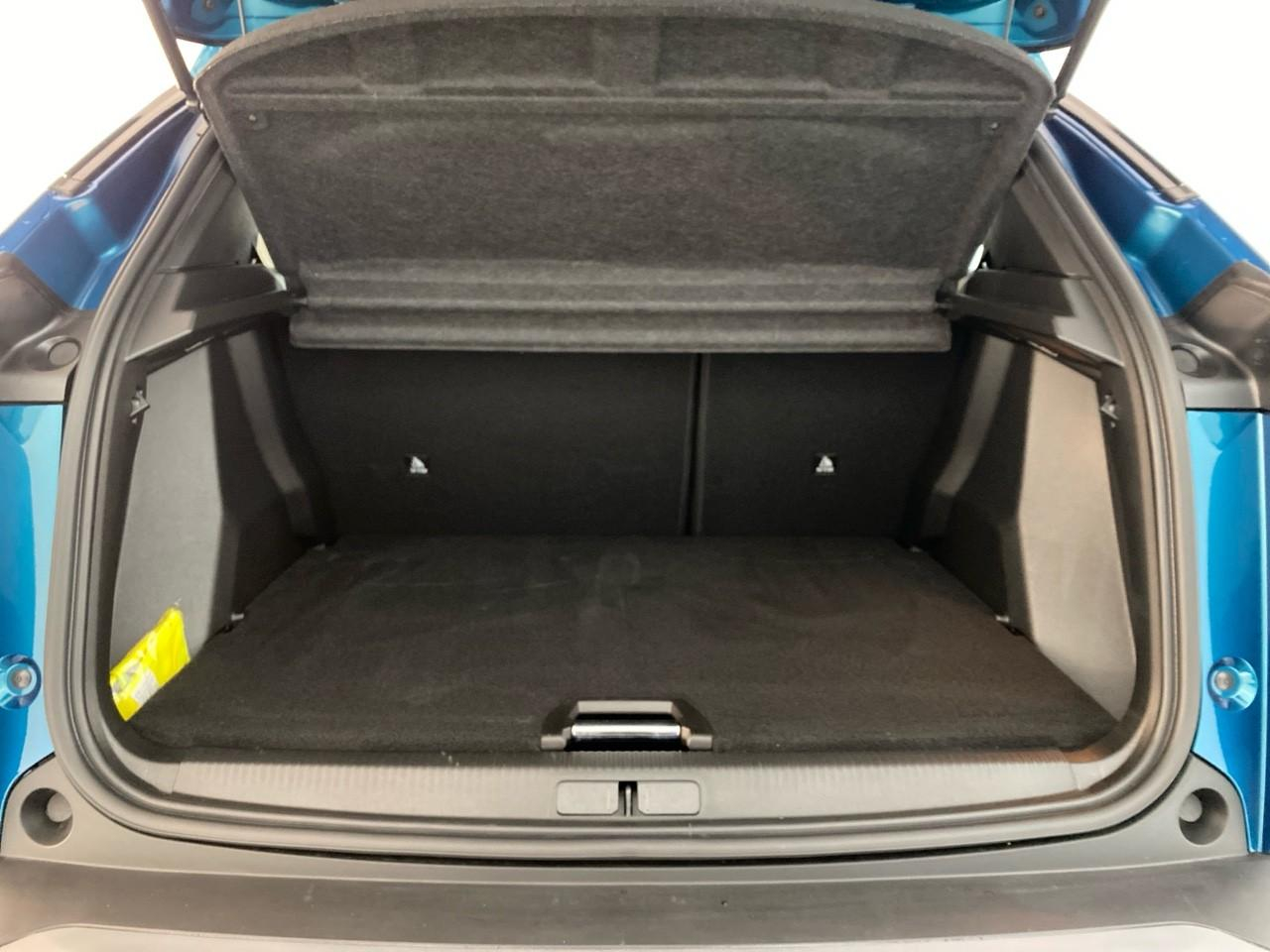 Peugeot 2008 hybrid 145 ch e-dcs6 allure — photo 6