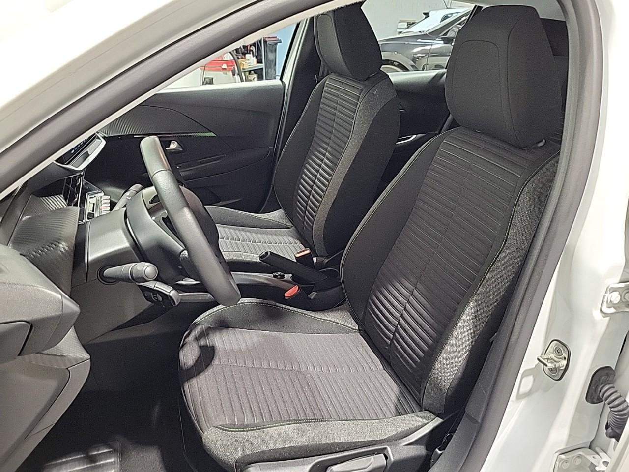 Peugeot 208 puretech 75 s&s bvm5 active — photo 10
