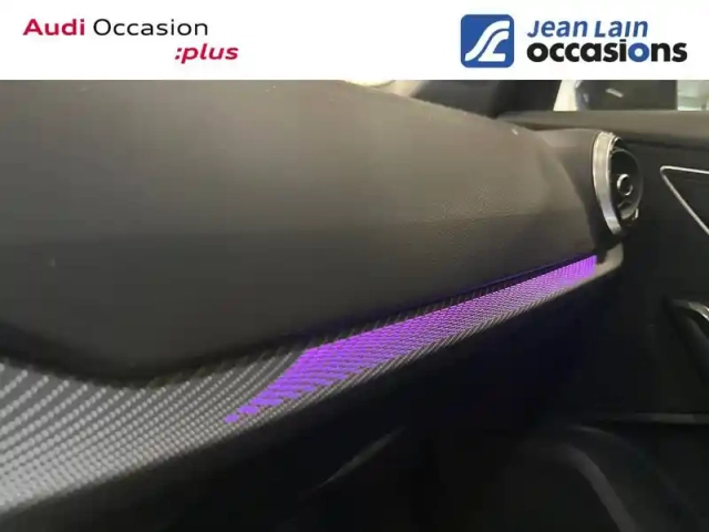 Audi Q2 35 tfsi 150 s tronic 7 — photo 20