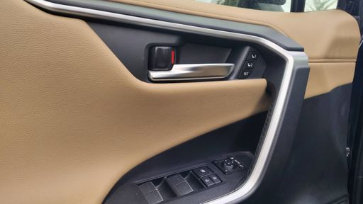 Toyota RAV4 2.5 VVT-i 218 Hybrid E-CVT - Lounge – 2023 – 63882 km – Hybride essence – Boîte Automatique — photo 42