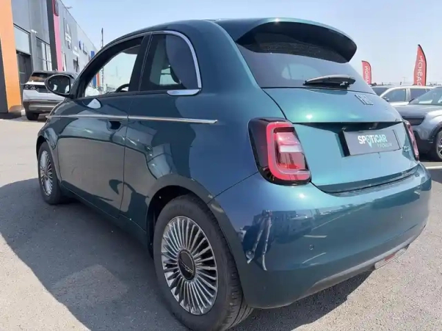 Fiat 500 e 118ch my23 — photo 7