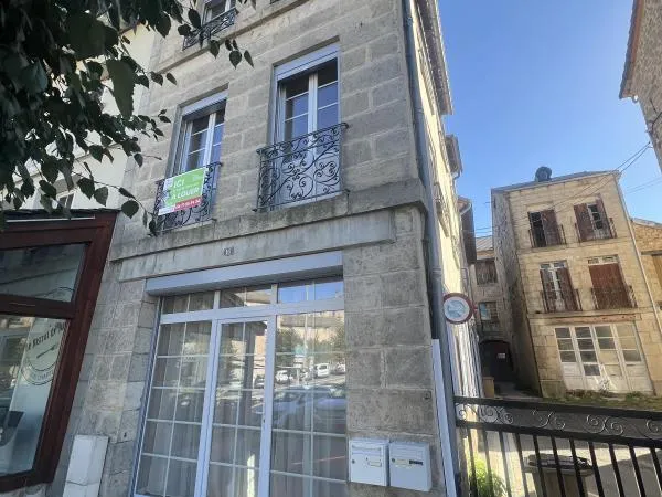Maison de bourg T4 - Saint-Julien-Chapteuil (43260)