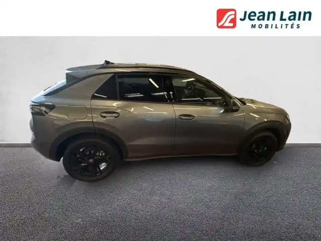 Volkswagen T-Roc 1.5 etsi hybrid 150 ch dsg7 — photo 4