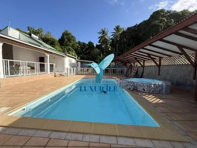 Maison à vendre Les Abymes