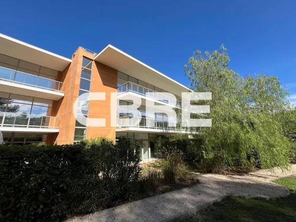 Bureaux 1587 m²