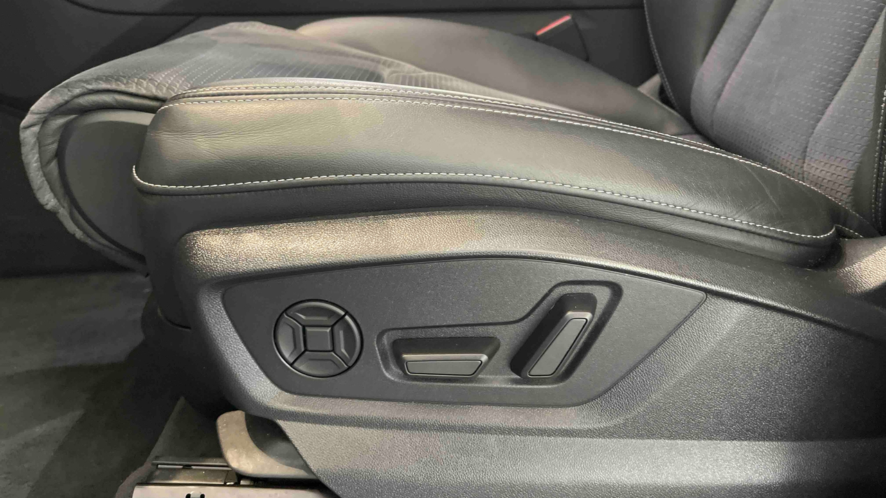 Audi Q7 60 TFSI e 462 Tiptronic 8 Quattro — photo 26