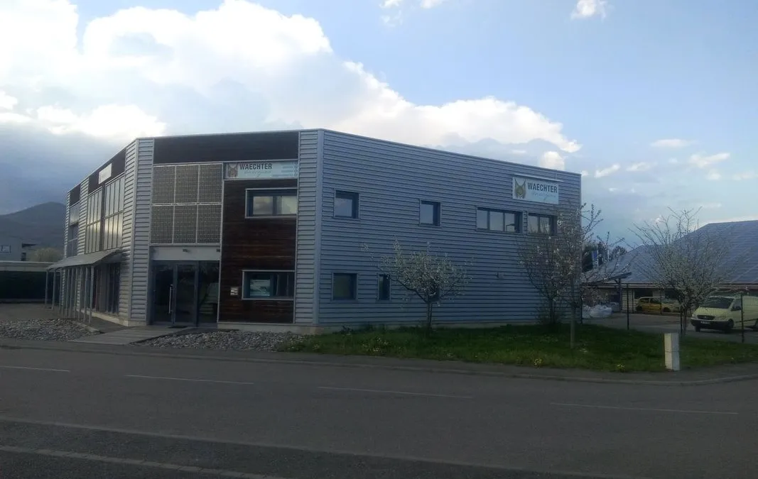 Photo 1
