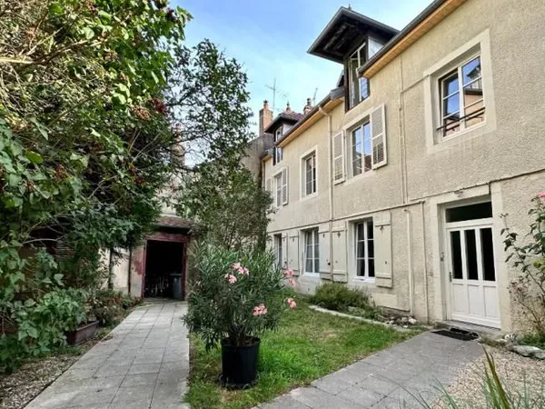 Appartement 3 pièces 74 m²